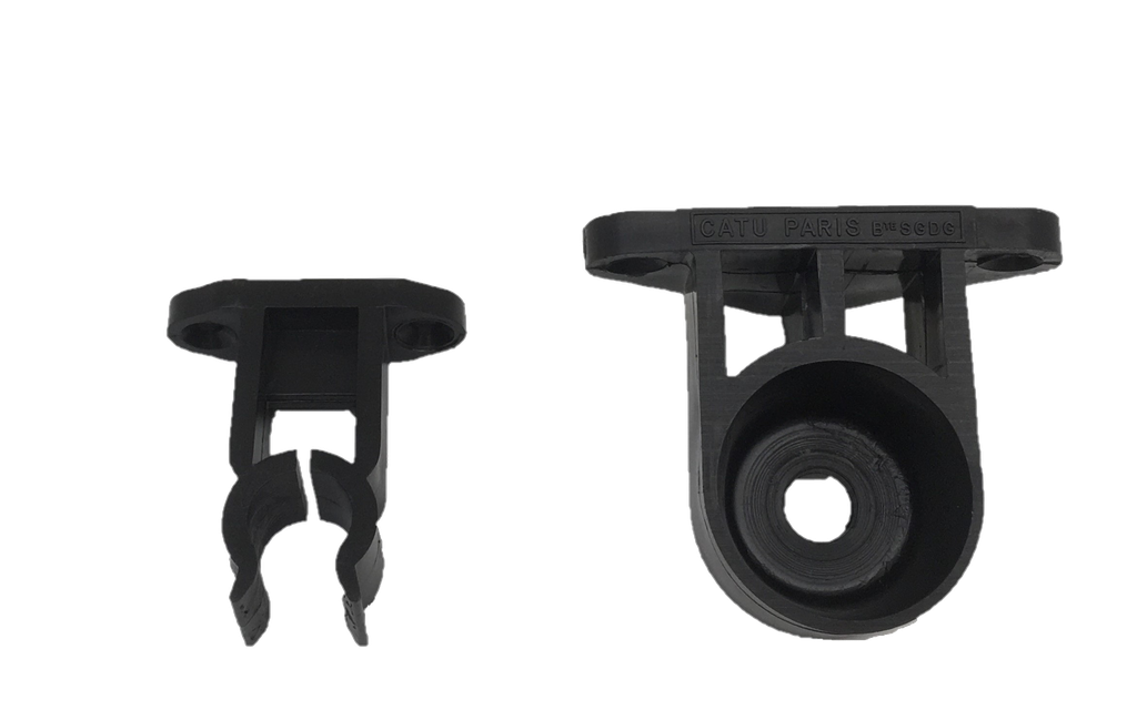 Support mural de perche diam 16-20 mm, plastique semi-rigide.