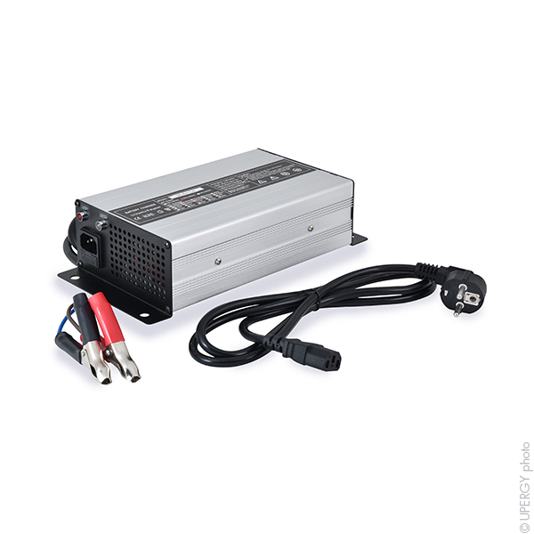 Unité(s) Chargeur lithium-ion 14S 51.8V/15A