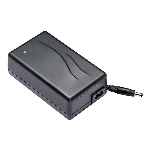 Unité(s) Chargeur lithium-ion Mascot 2440LI 9S 37.8V / 1.9A sortie 3630+